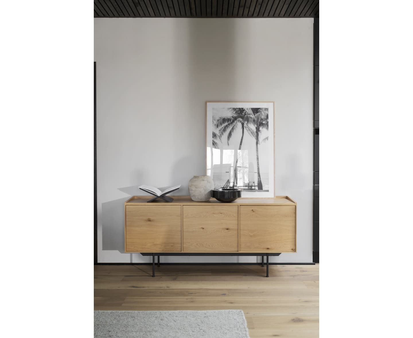 Rowico Home Brewerton Sideboard Ek/Svart 160cm