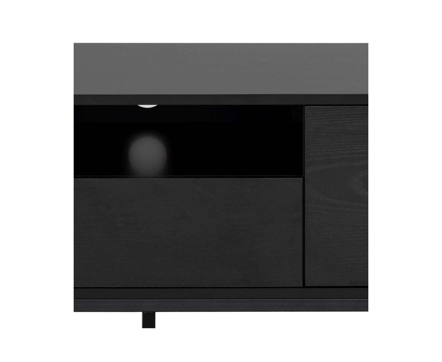 Nordic Home Vera TV-Bänk Svart 140cm