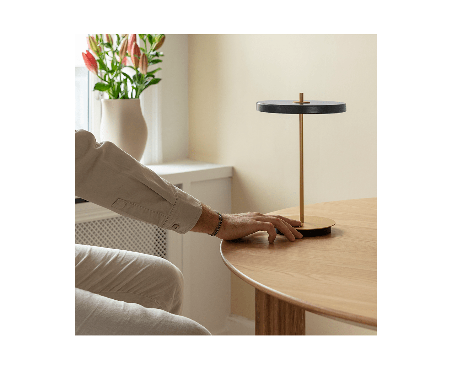 Umage Asteria Move Portabel Bordslampa Anthracite