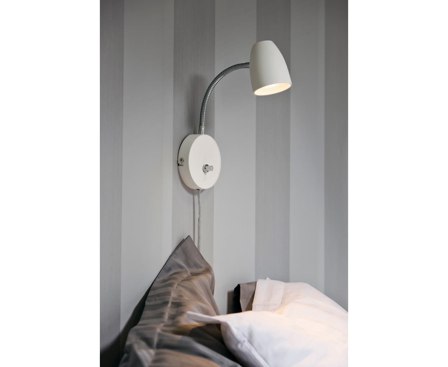 Aneta Lighting Novali Vägglampa Vit 22cm