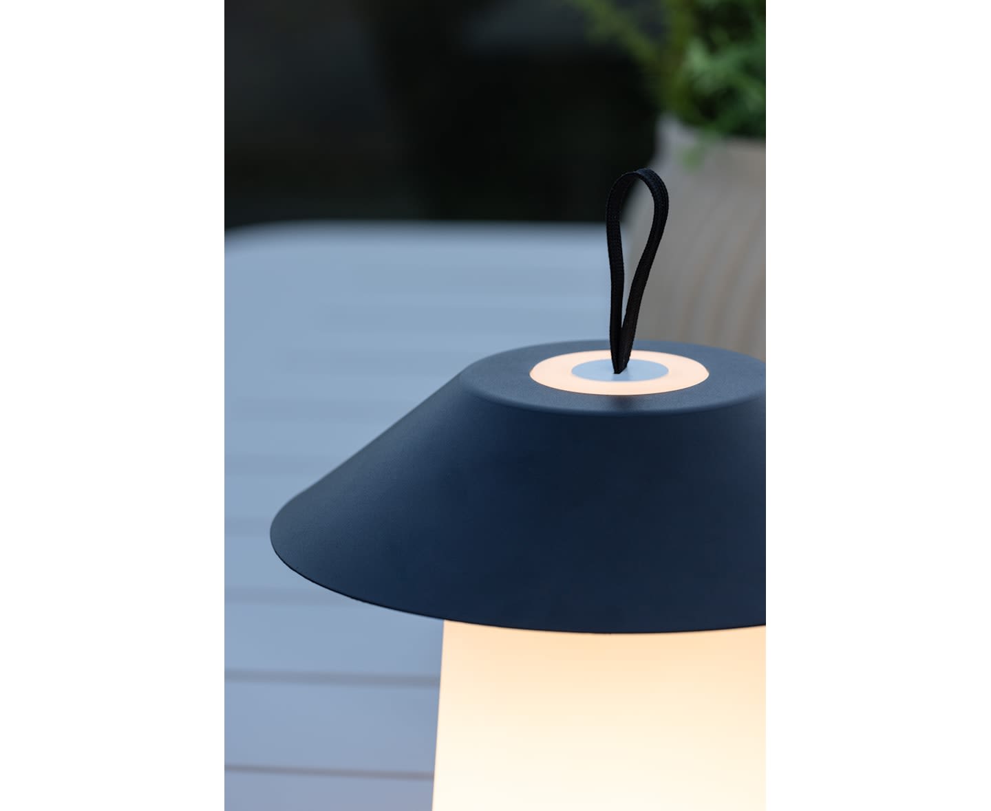 Nordic Outdoor Kristen Bordslampa Portabel Black Ø24