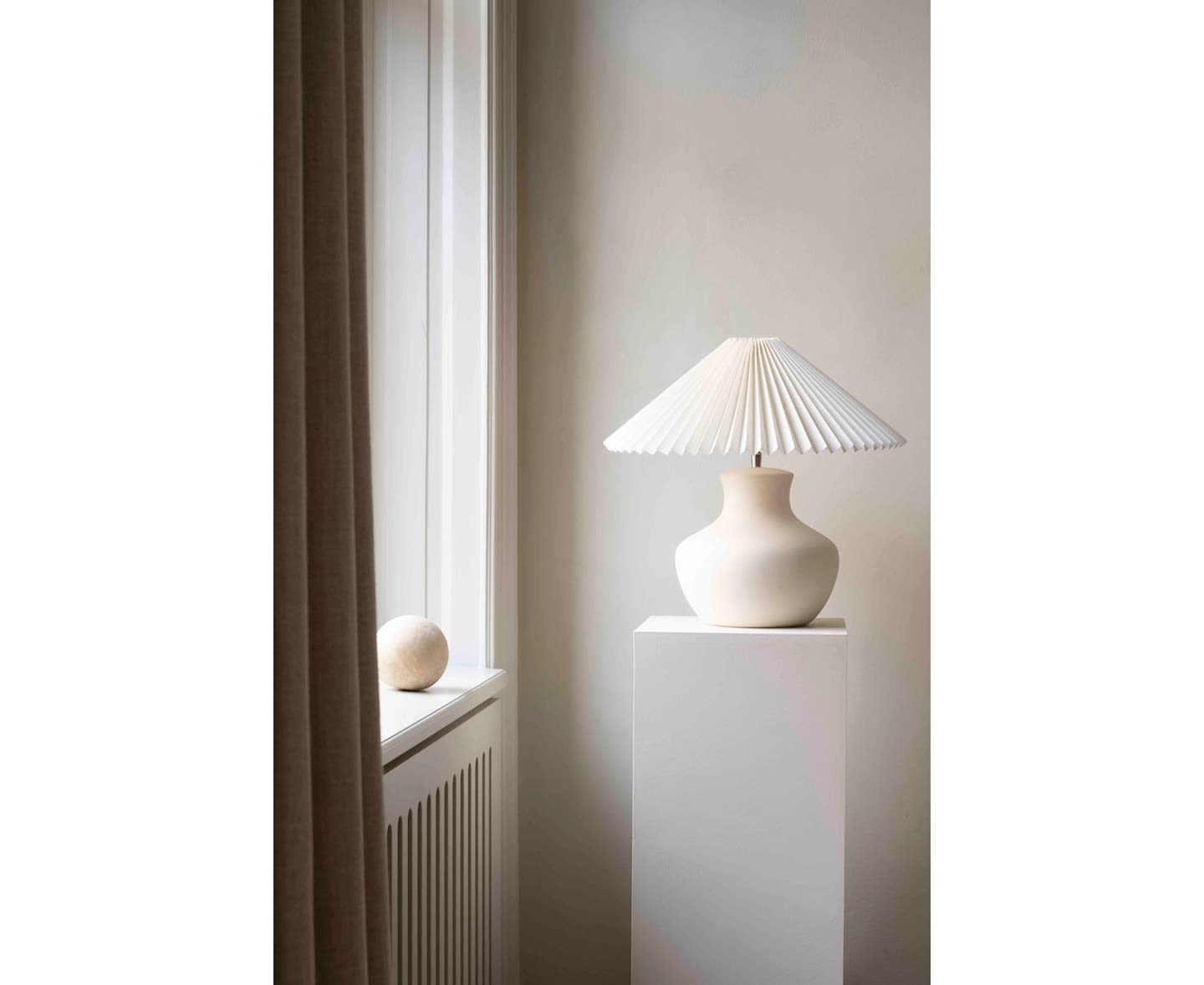 Watt &amp; Veke Mia Lampafot White/Ivory