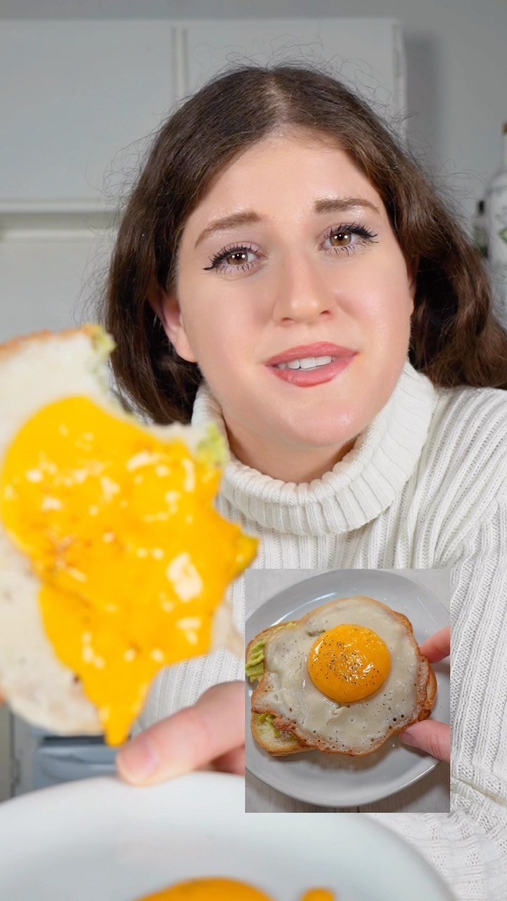 𝚃𝚑𝚒𝚜 𝚒𝚜 𝚃𝚑𝚎 𝙼𝚘𝚜𝚝 𝚁𝚎𝚊𝚕𝚒𝚜𝚝𝚒𝚌 𝙴𝚐𝚐 🍳 🥚 I’ve made in al...