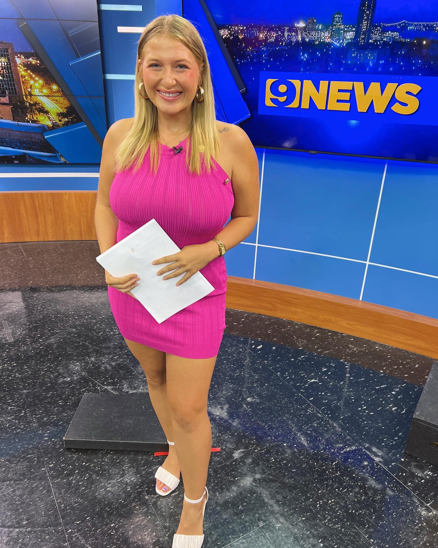 Sports Reporter Barbie! 👸🏼 #firstanchorread...