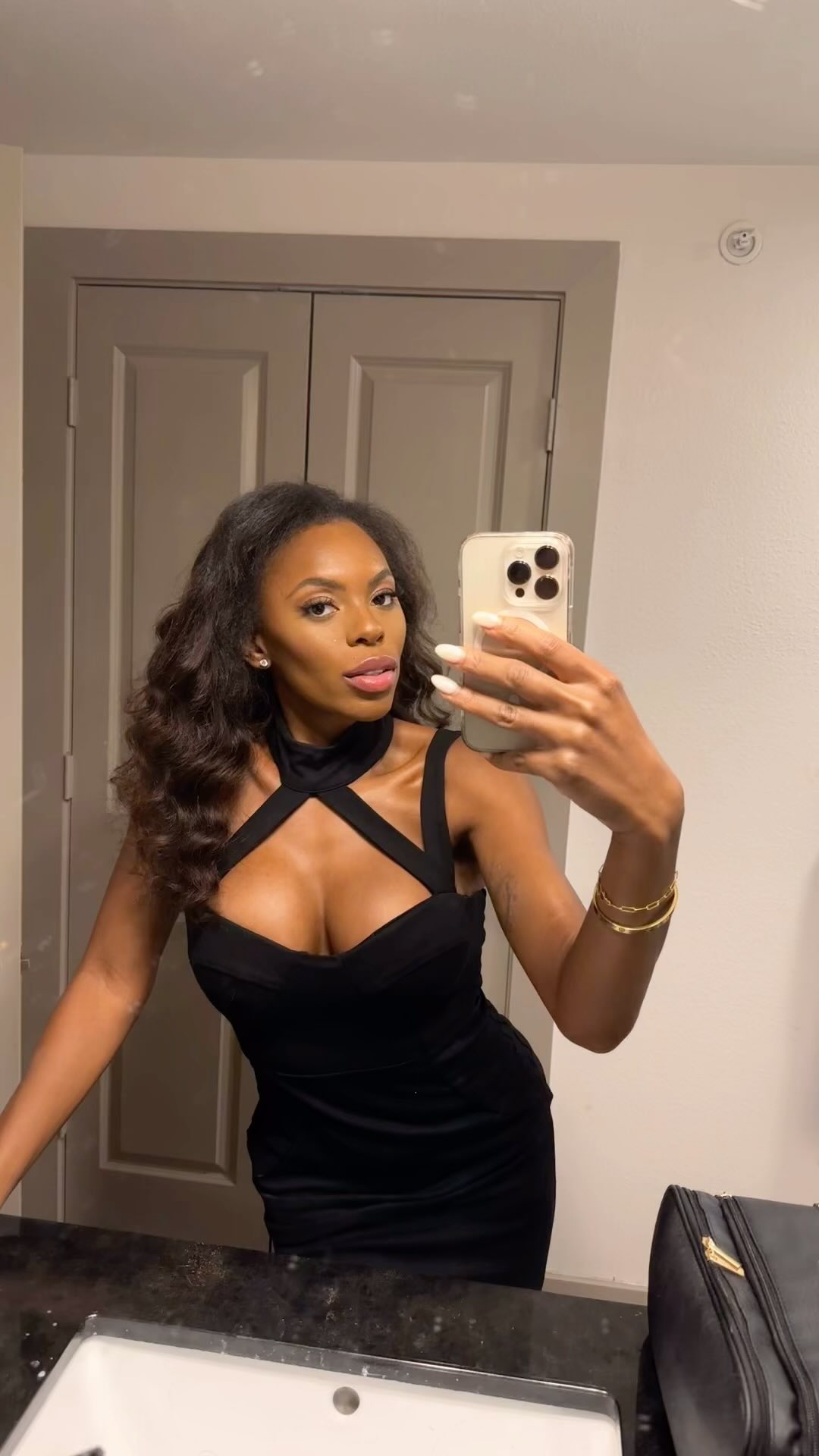 Loving this new look, I tried from YouTube. The vi...