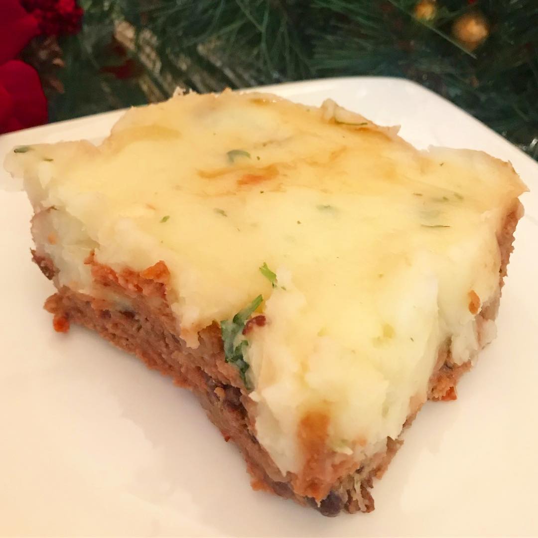 It's #MeatlessMonday! It’s cold outside and who do...