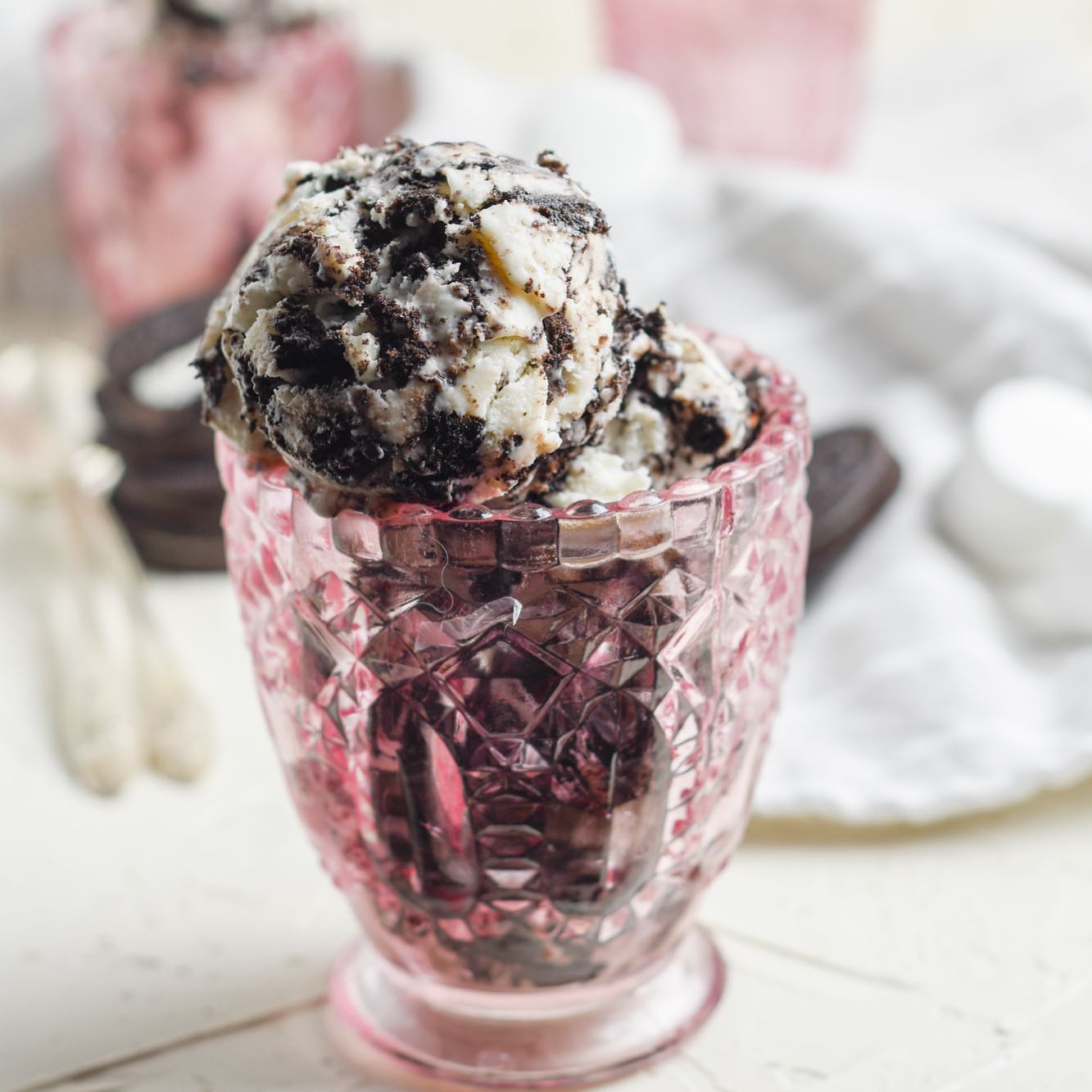 Comenzando la semana y el mes con algo dulce.: hel...