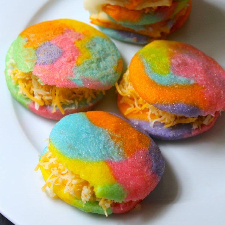Estas arepas multicolores son ideales para los niñ...
