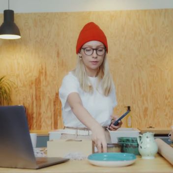 MARKETING EXPERTS - Marketing Video Ad