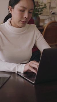 WE DELIVER - Food/Restaurant Video Ad
