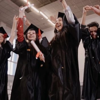 CONGRATS GRADS - Graduation Video Ad