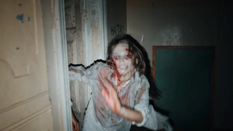 BE CREEPY at 13 seconds