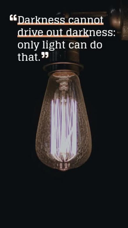 INSPIRING QUOTE at 2 seconds