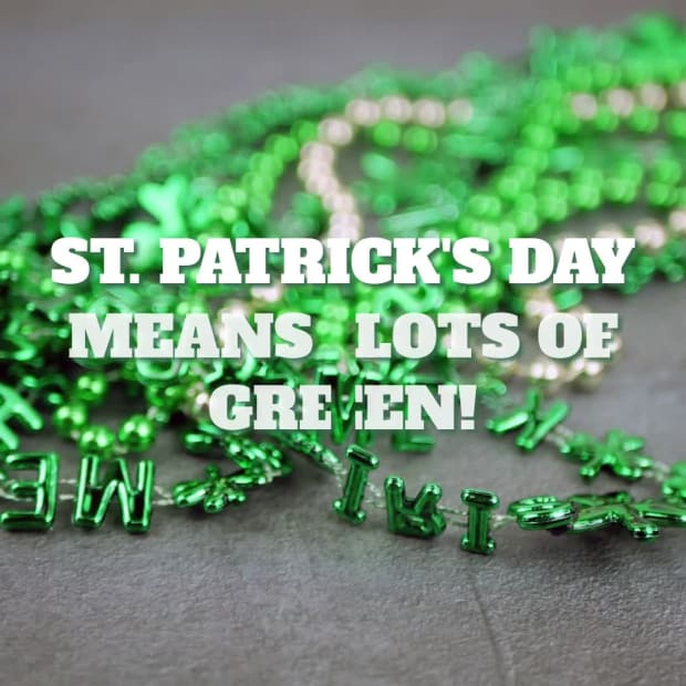 ST. PAT'S SALE! at 2 seconds