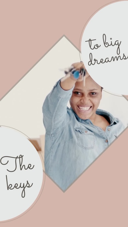 DREAM REALTOR at 3 seconds