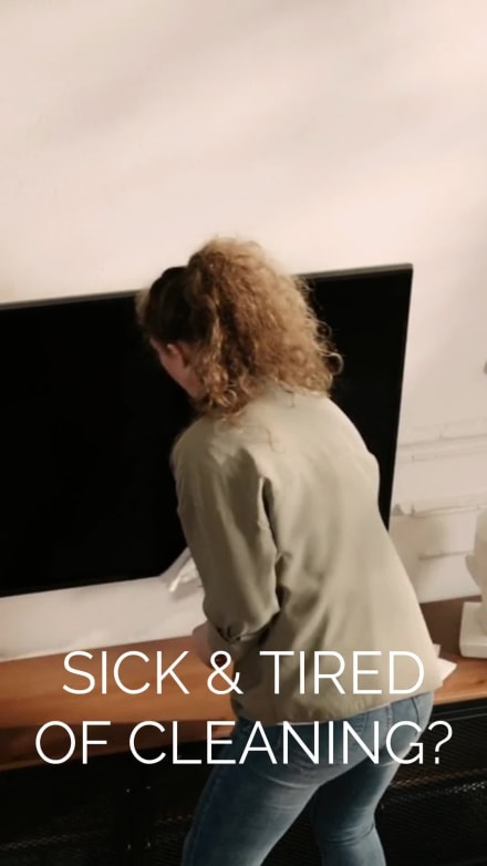 CLEANER HOUSE at 3 seconds