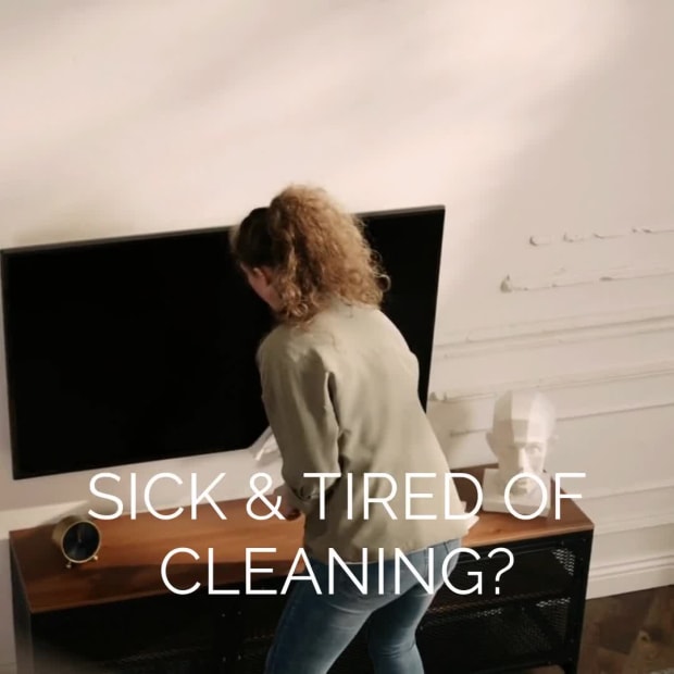CLEANER HOUSE at 3 seconds