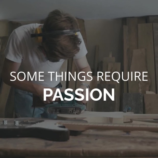 HAND MADE at 3 seconds
