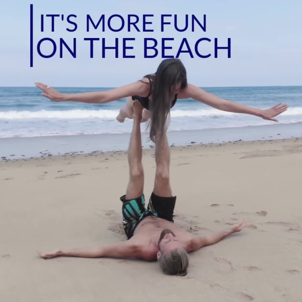 FUN ON THE BEACH at 3 seconds