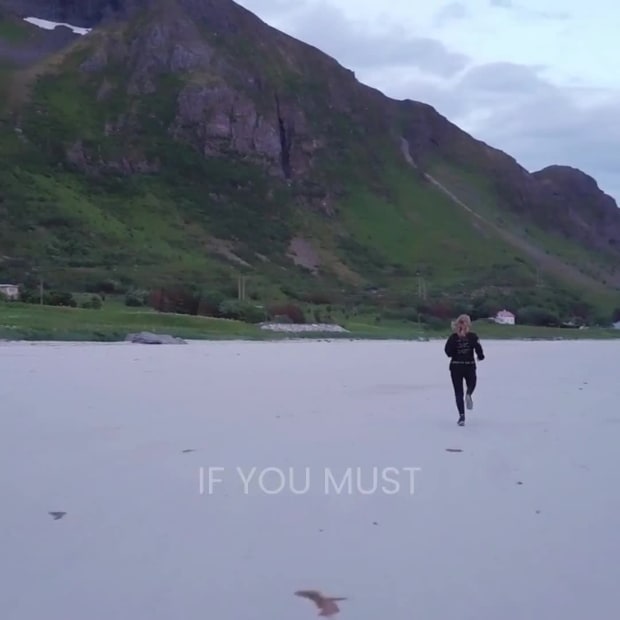 DO IT WITH A VIEW at 4 seconds