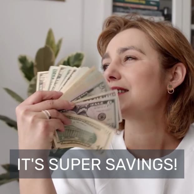 SUPER SAVINGS at 6 seconds
