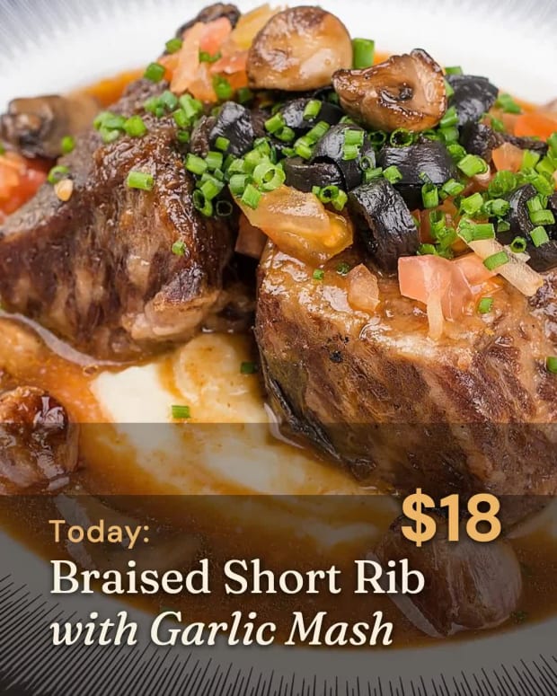 DAILY SPECIAL at 7 seconds