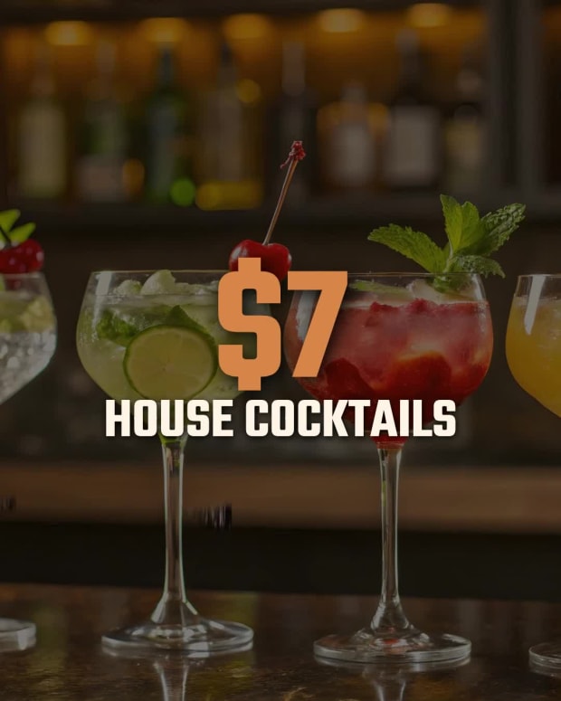 HAPPY HOUR SPECIALS at 7 seconds