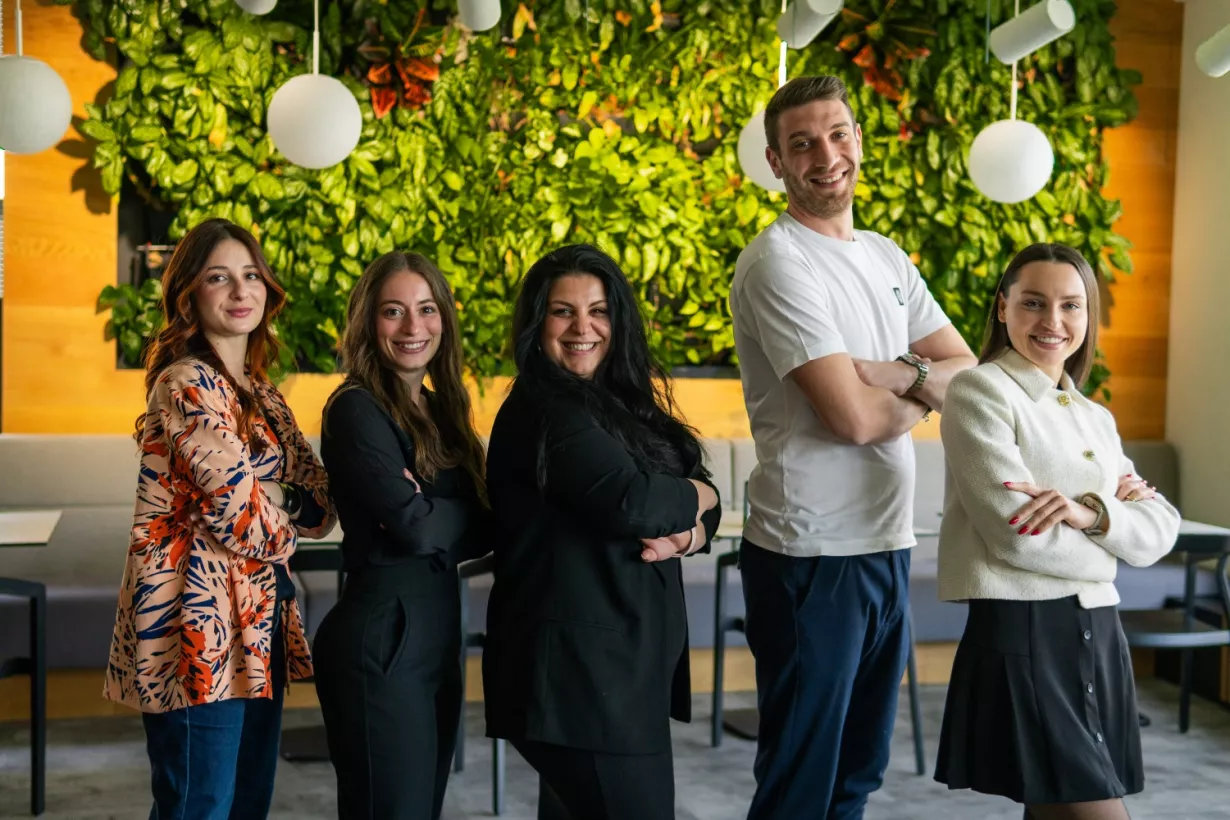 Envista group of employees