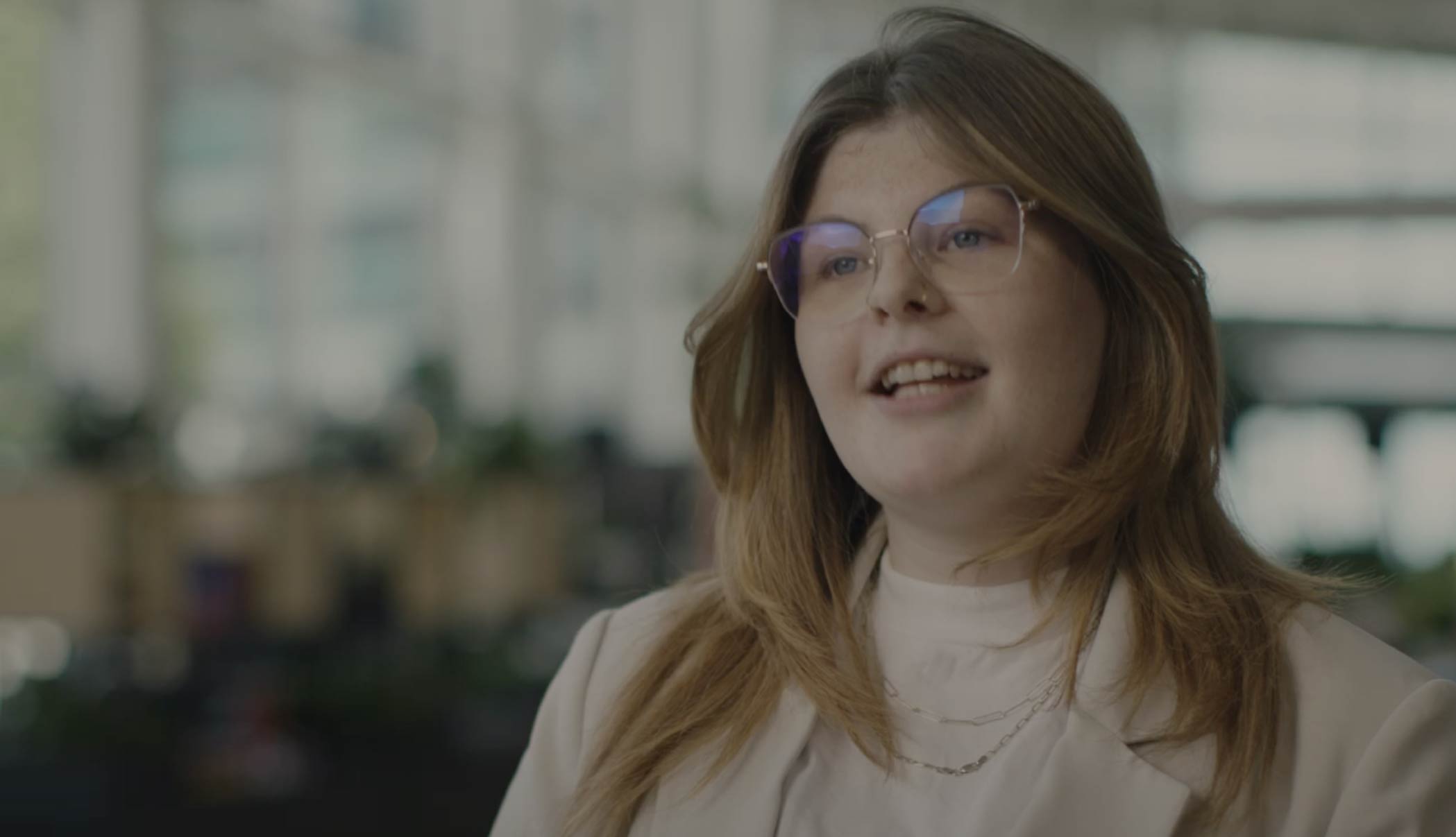bp recruitment video thumbnail showing employee sharing insights on the hiring process for candidates.