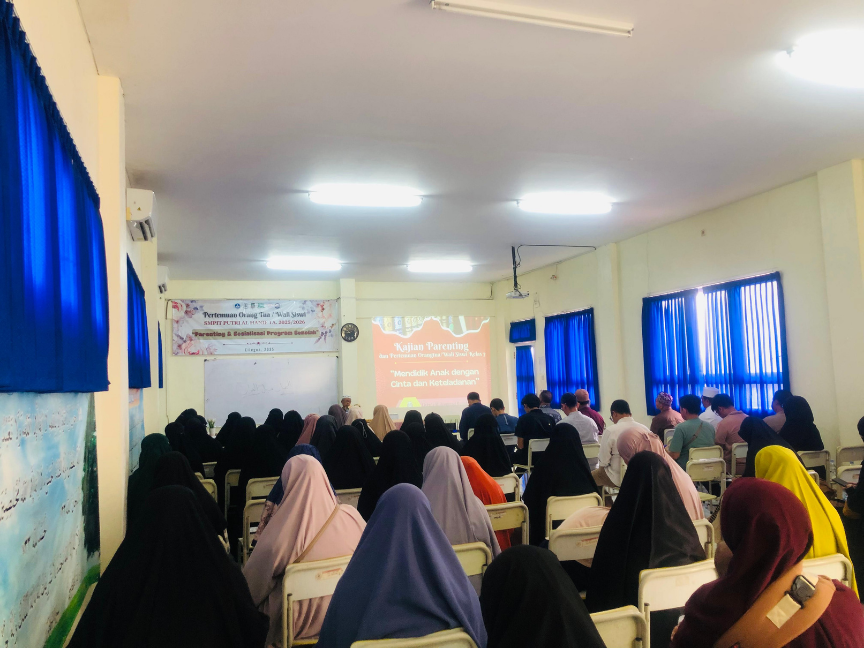 Kajian Parenting dan Pertemuan Orangtua
