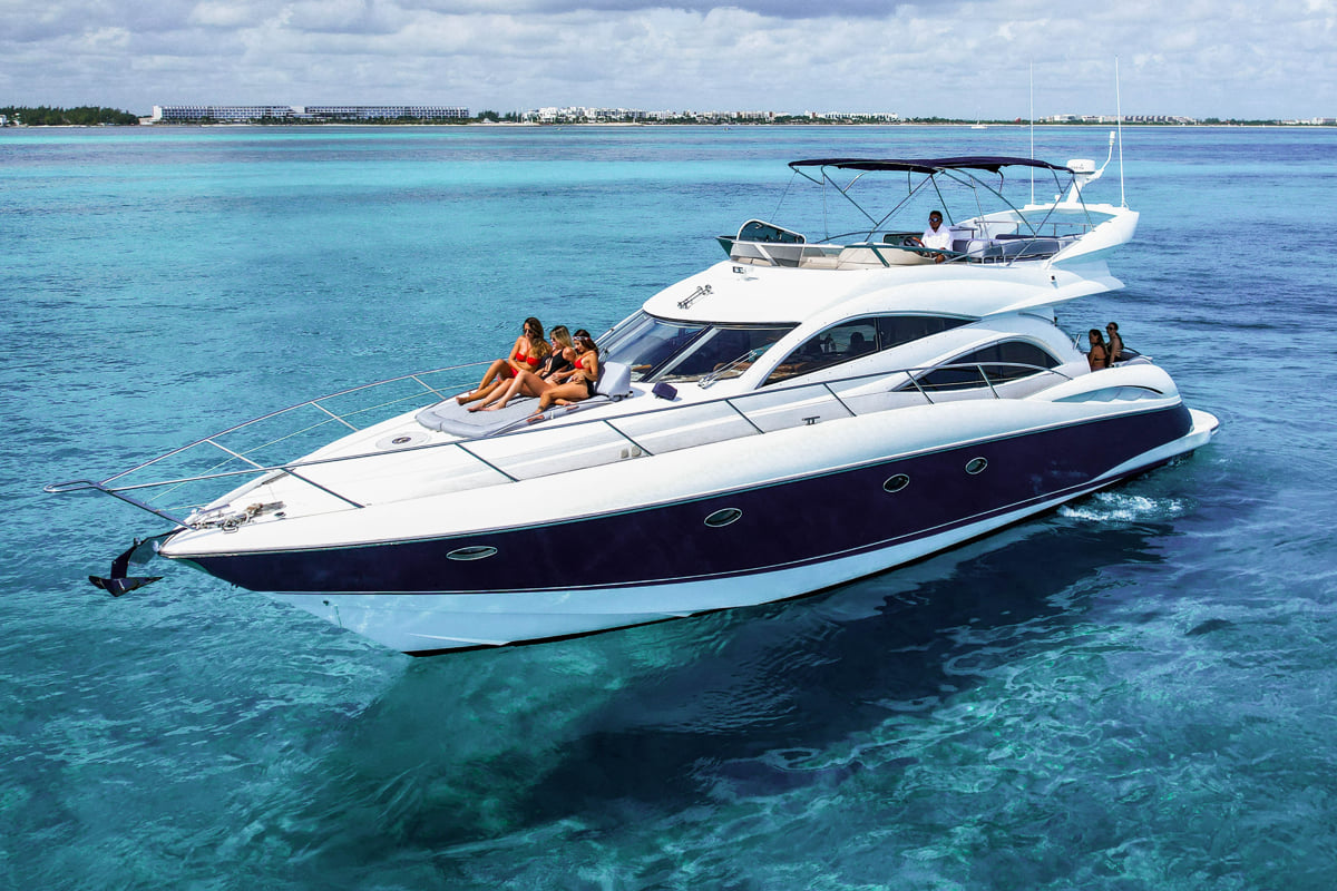 60 Sunseeker - Private Yacht and Catamaran tours in the Riviera Maya