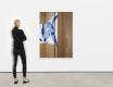 <p><b>Louise Lawler<br />
</b><i>Water to Skin (Venti)</i>, 2016/2017<br />
Chromogenic color print on museum box<br />
152.4 × 109.2 cm | 60 × 43 inches<br />
Edition of 3 + 1 AP</p>
