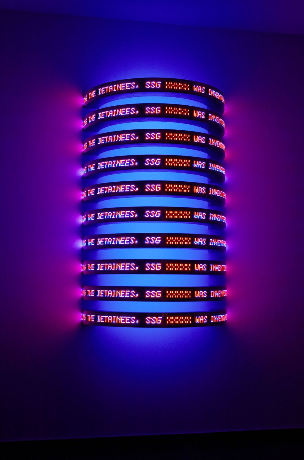 Jenny Holzer – Detained – London