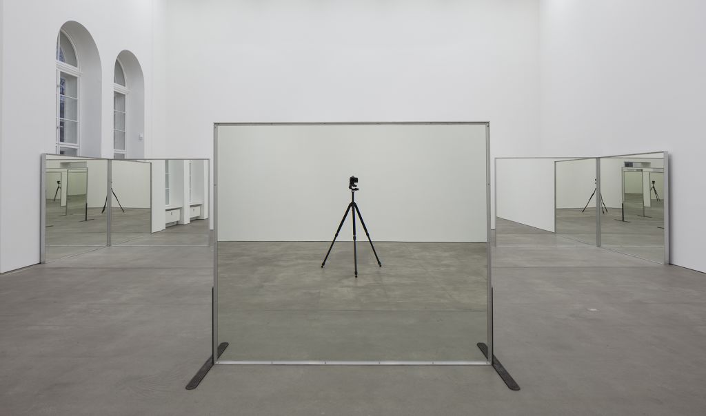 Robert Morris – Refractions – Berlin