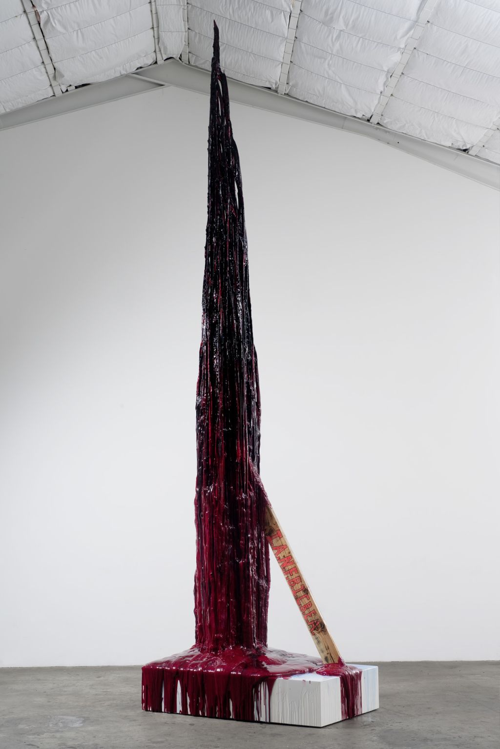 Sterling Ruby – I AM NOT FREE BECAUSE I CAN BE EXPLODED ANYTIME – Berlin