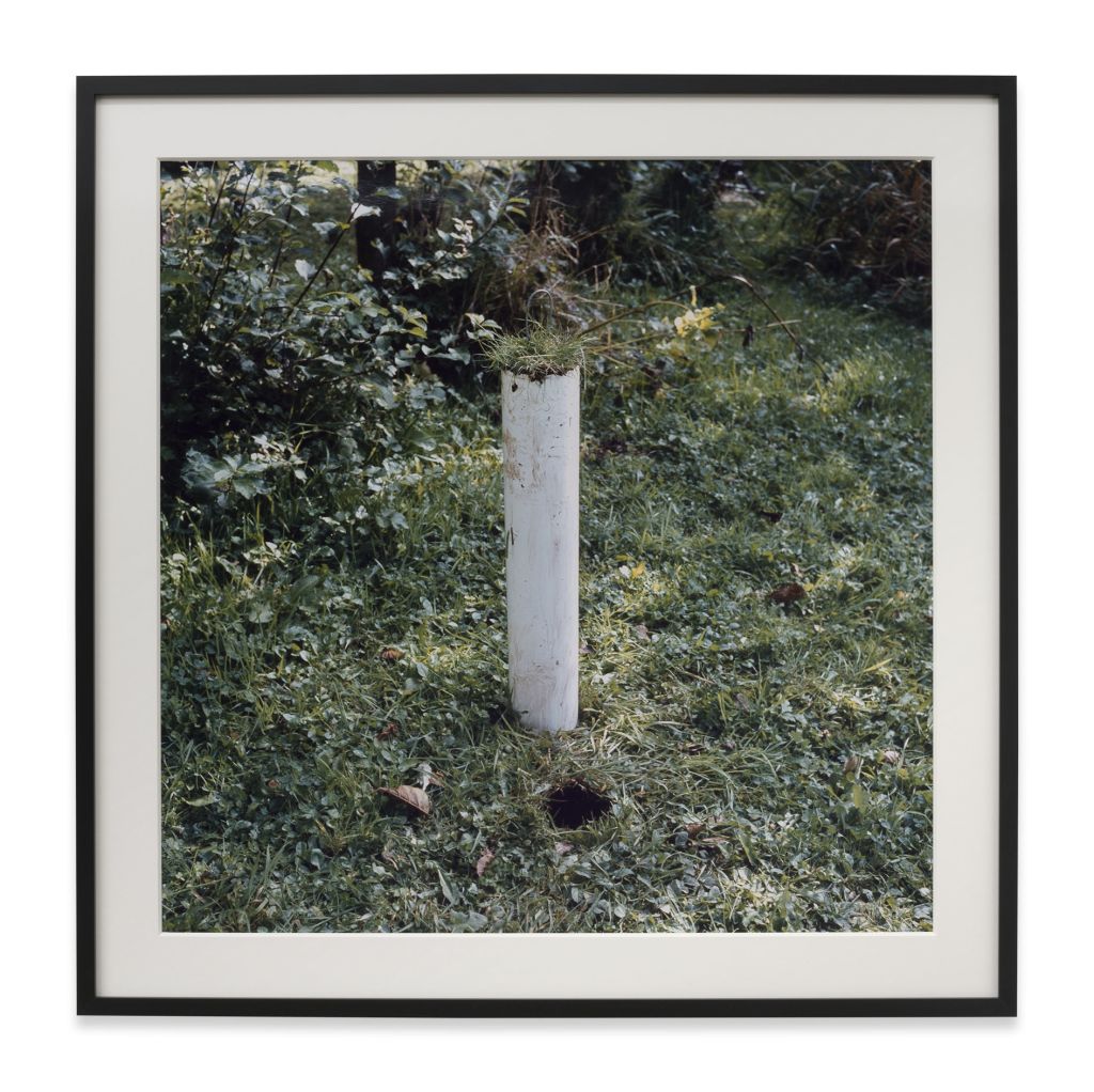 Keith Arnatt – Absence of the Artist – London