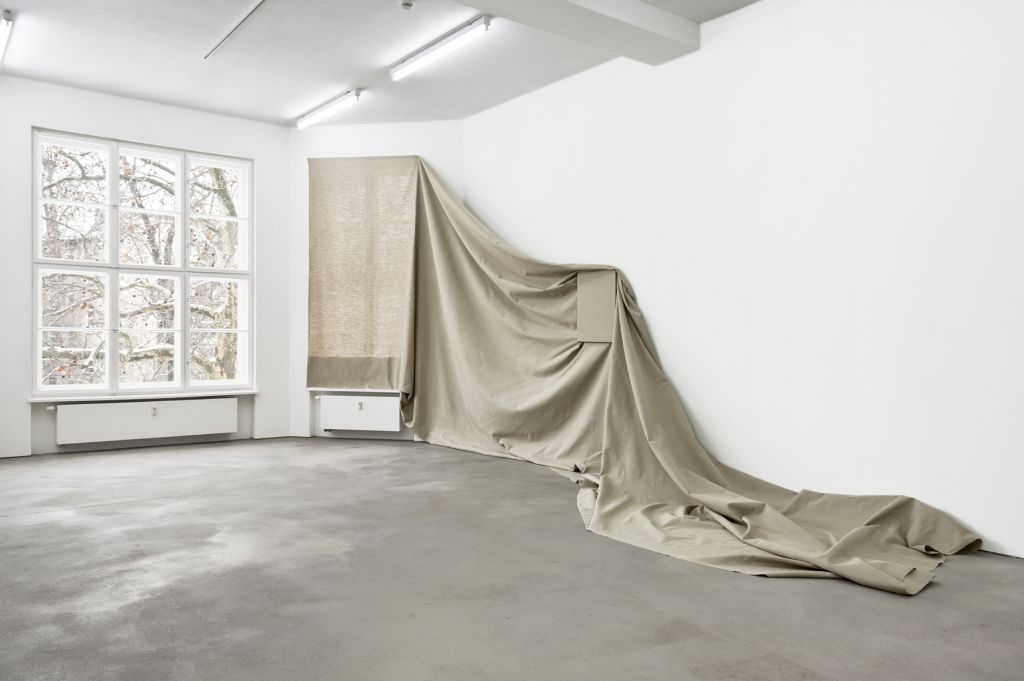 Analia Saban – Bathroom Sink, Etc. – Berlin