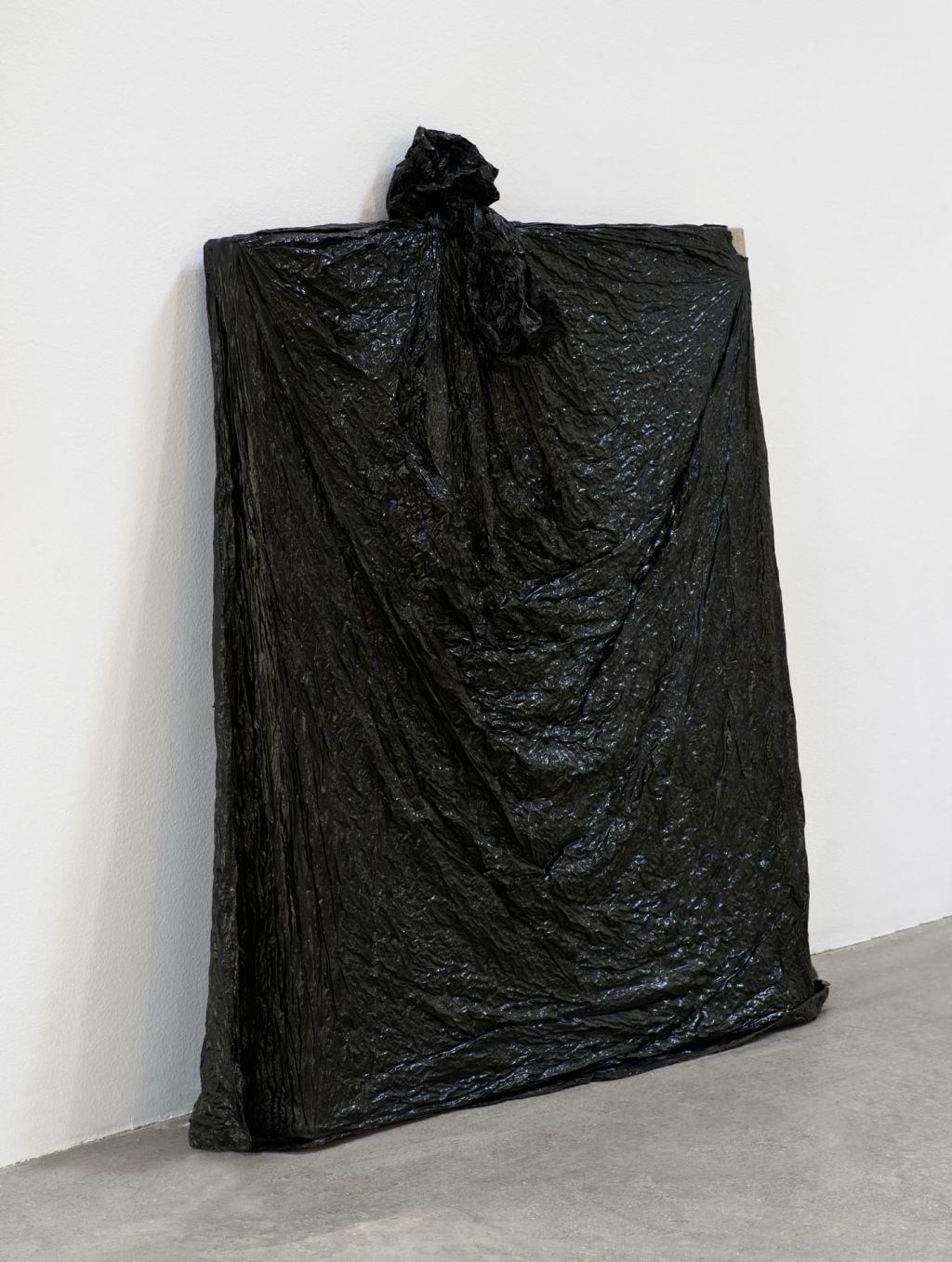 Analia Saban – Bathroom Sink, Etc. – Berlin