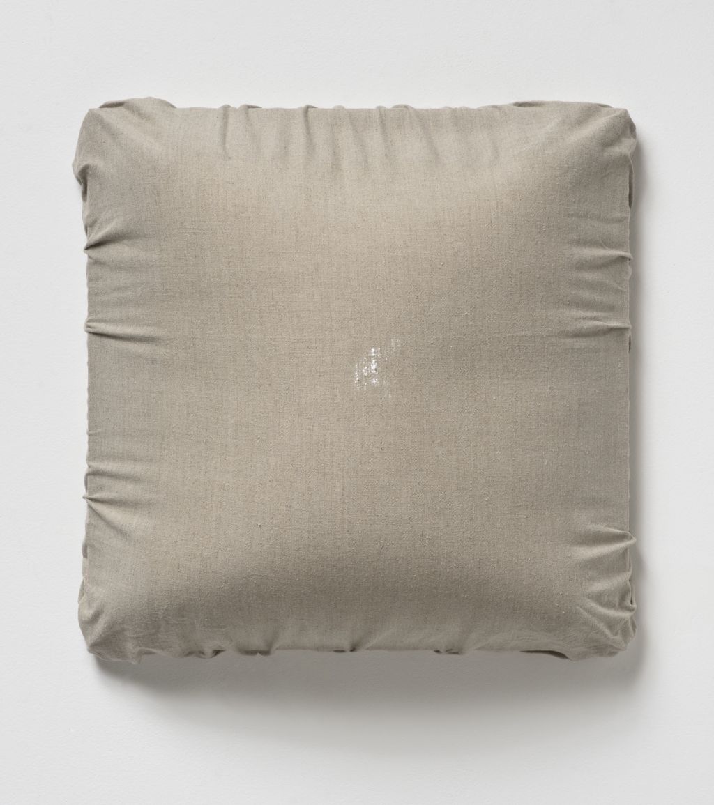 Analia Saban – Bathroom Sink, Etc. – Berlin