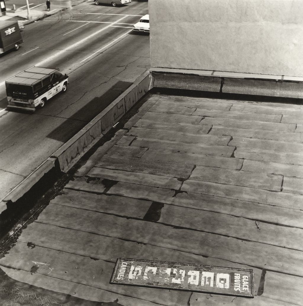 Ed Ruscha – Apartments, Parking Lots, Palm Trees and others: Films, Photographs and Drawings from 1961 to 1975 – Berlin