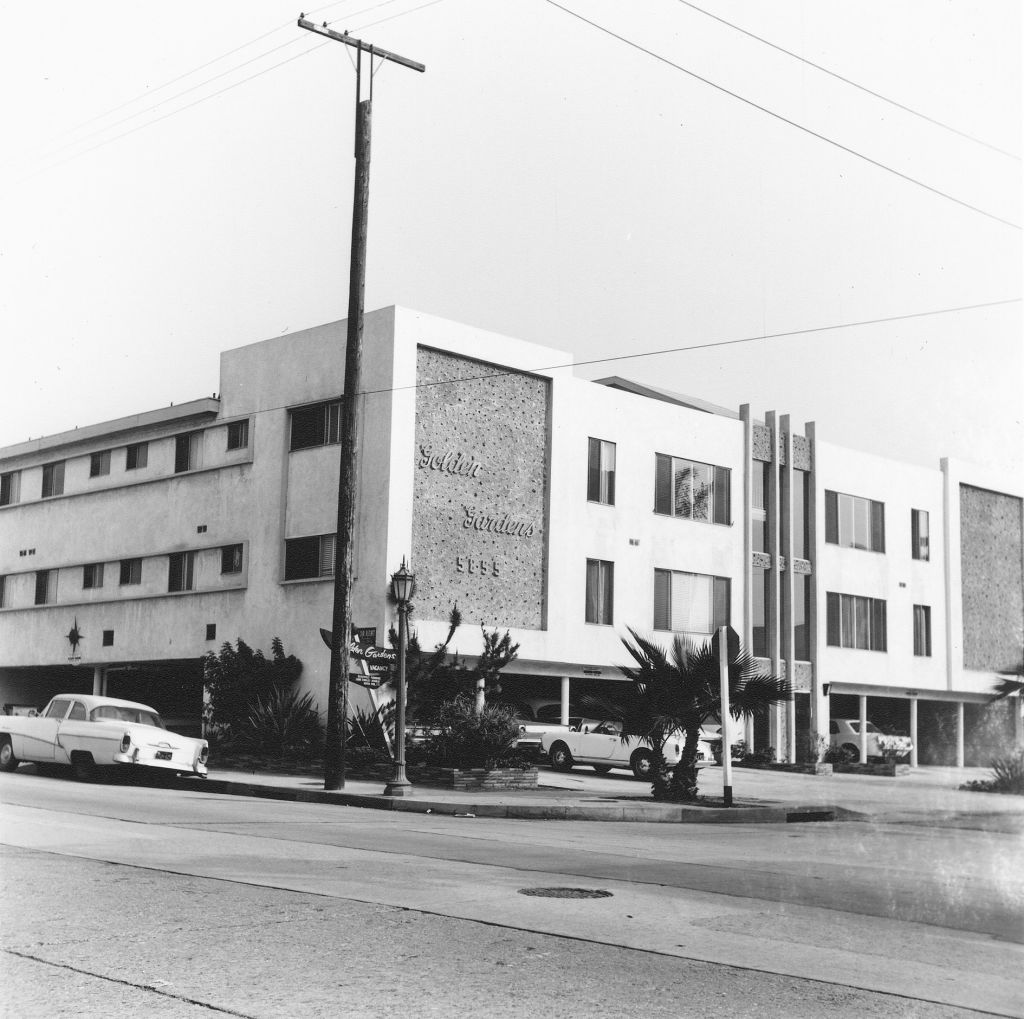 Ed Ruscha – Apartments, Parking Lots, Palm Trees and others: Films, Photographs and Drawings from 1961 to 1975 – Berlin