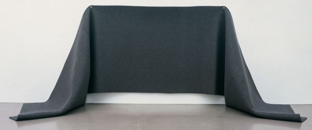 Robert Morris – Recent Felt Pieces – Cologne