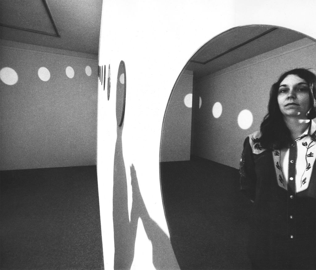 Holt – Circles of Light