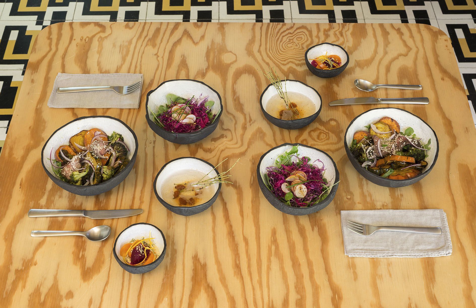 Photo of table view: Sarah Lyon
All photos of the ceramics: Andrea Zittel