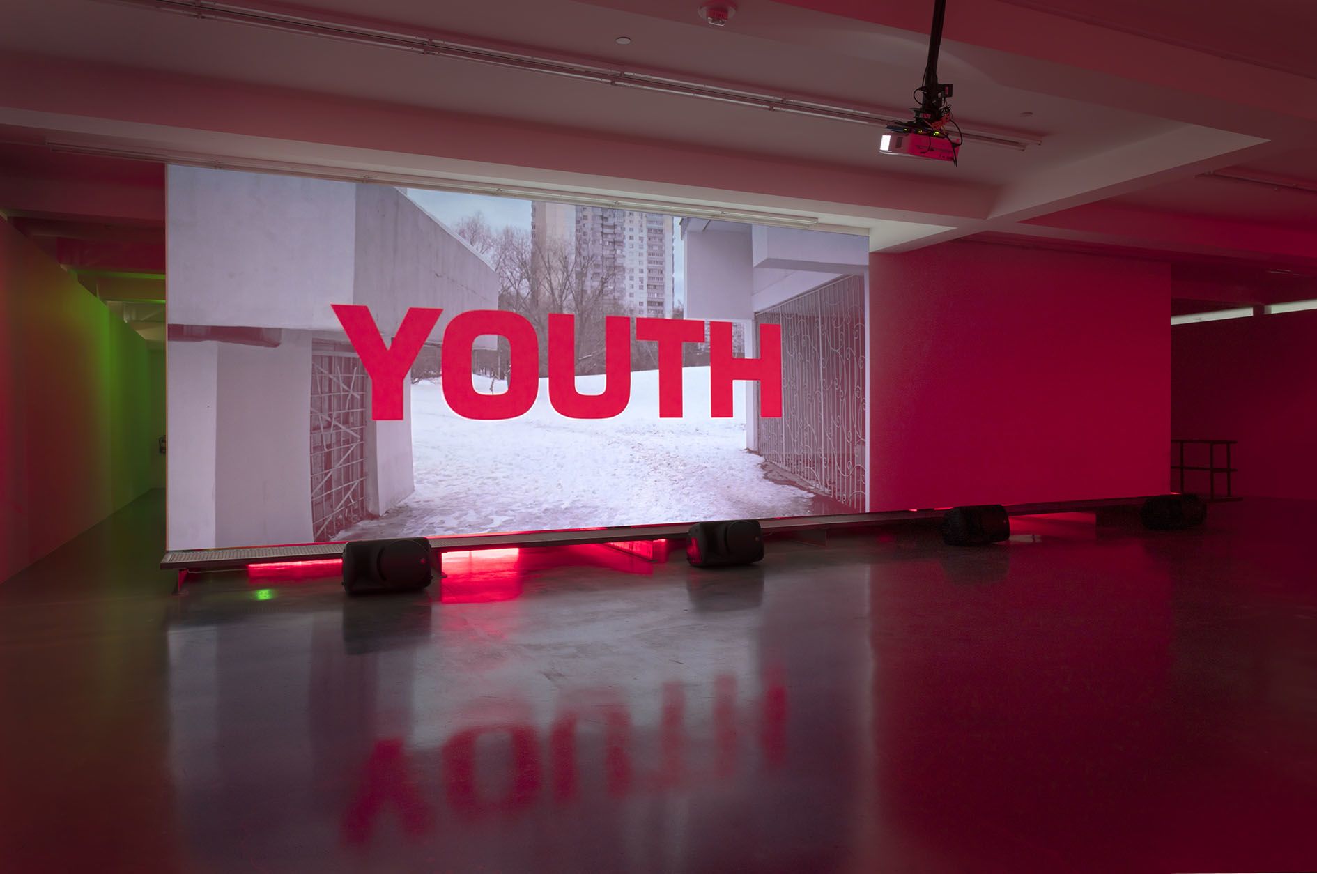 All installation views: Robert Wedemeyer