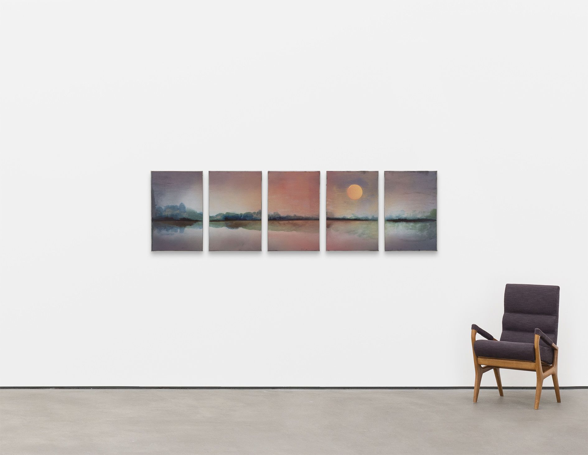 <p><b>Robert Elfgen<br />
</b><i>Ellen</i>, 2023<br />
Concrete, pigments<br />
5 panels, each: 63 × 41 cm | 24 7/8 × 16 1/8 inches</p>