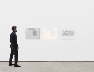 Joseph Kosuth – ‘The Question’ – London