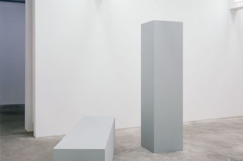 Robert Morris – 6 sculptures – Cologne