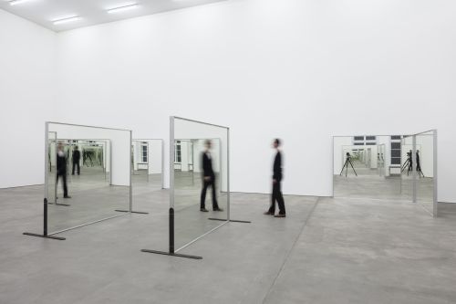 Robert Morris – Refractions – Berlin