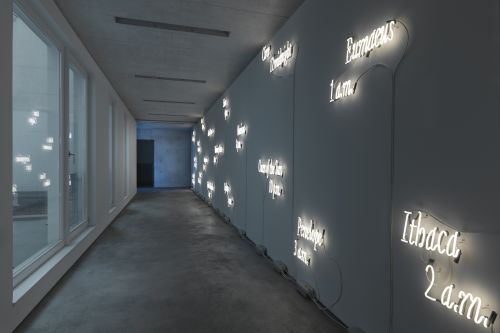 Joseph Kosuth – Insomnia: assorted, illuminated, fixed., – Berlin
